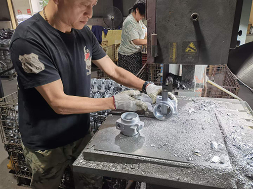 氣體檢測(cè)儀生產(chǎn)車(chē)間
